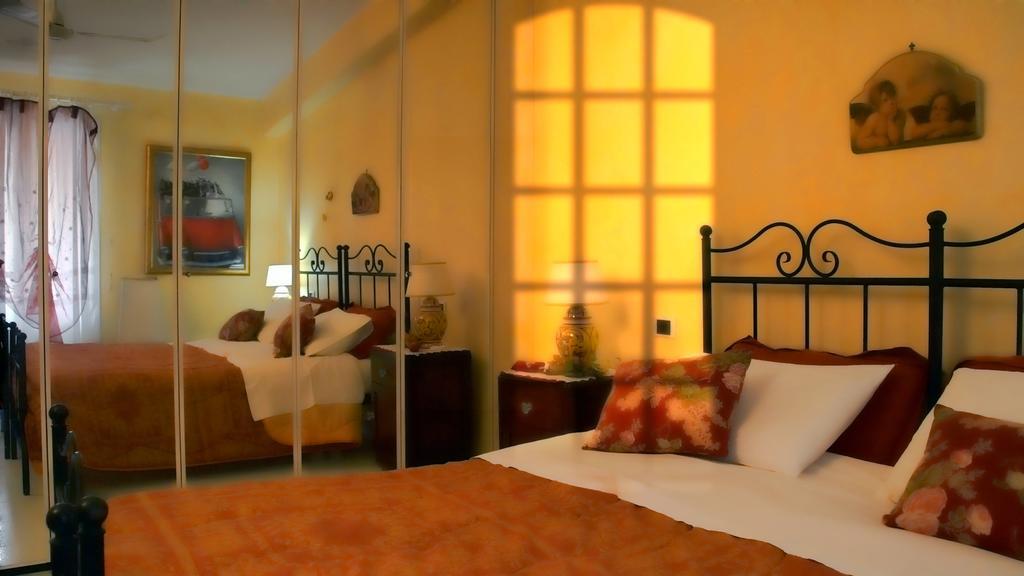 B&B Le Terrazze Capo d'Orlando Ruang foto